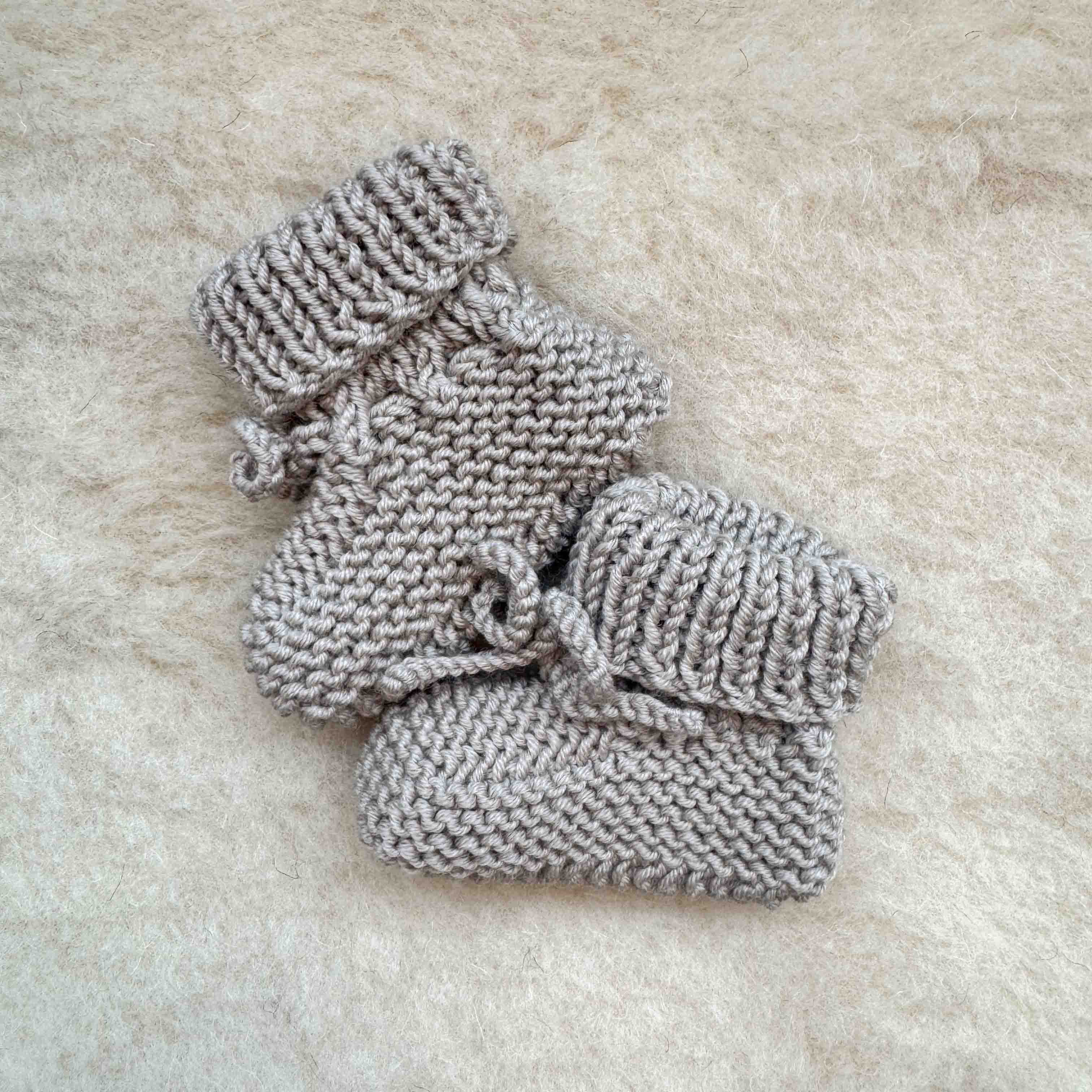 Merinowollen slofjes kleine voetjes